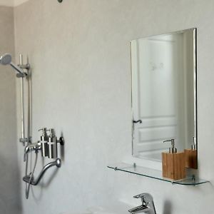 Chambre Confort Lit Queen-Size